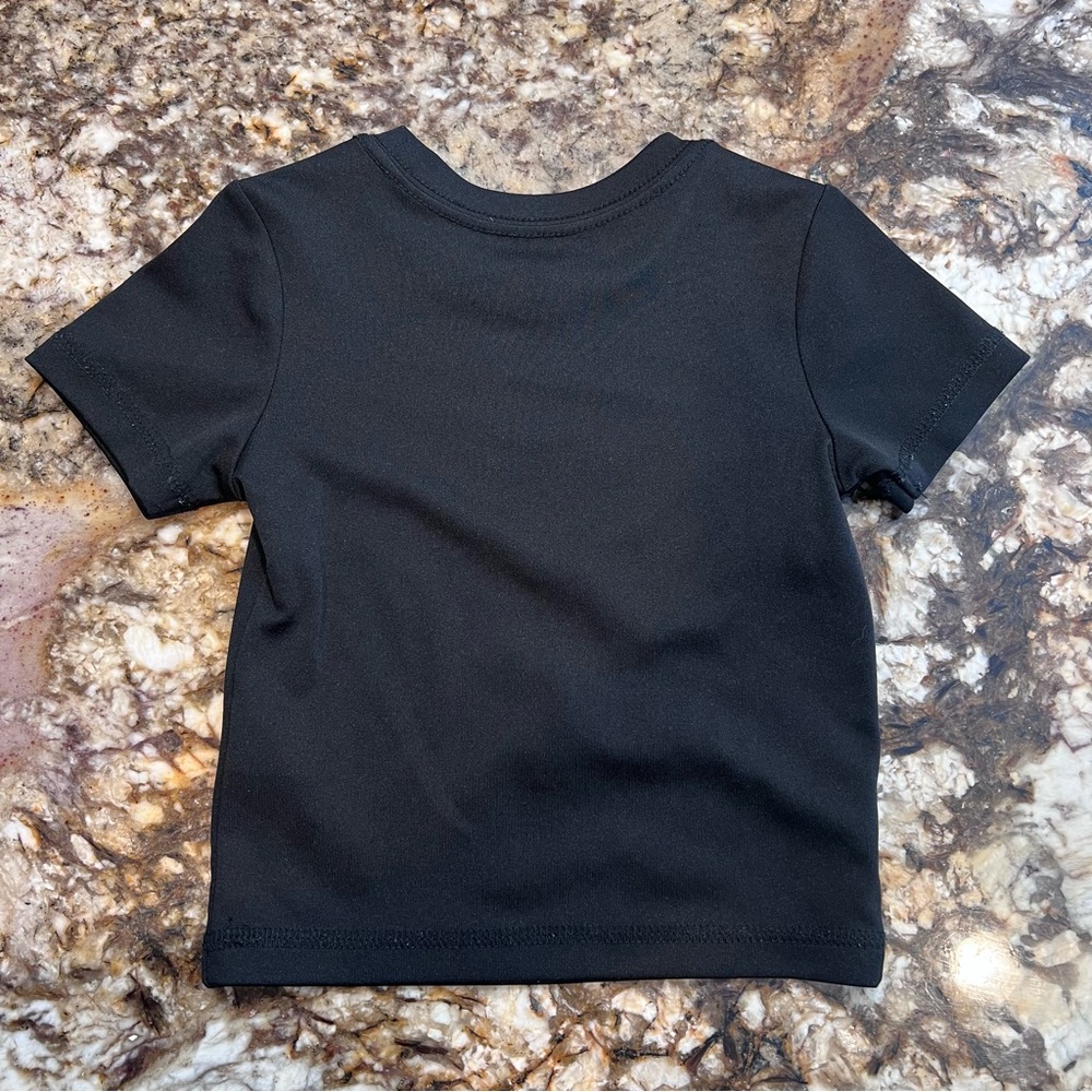 Adidas Short Sleeve - Picture 2 of 3